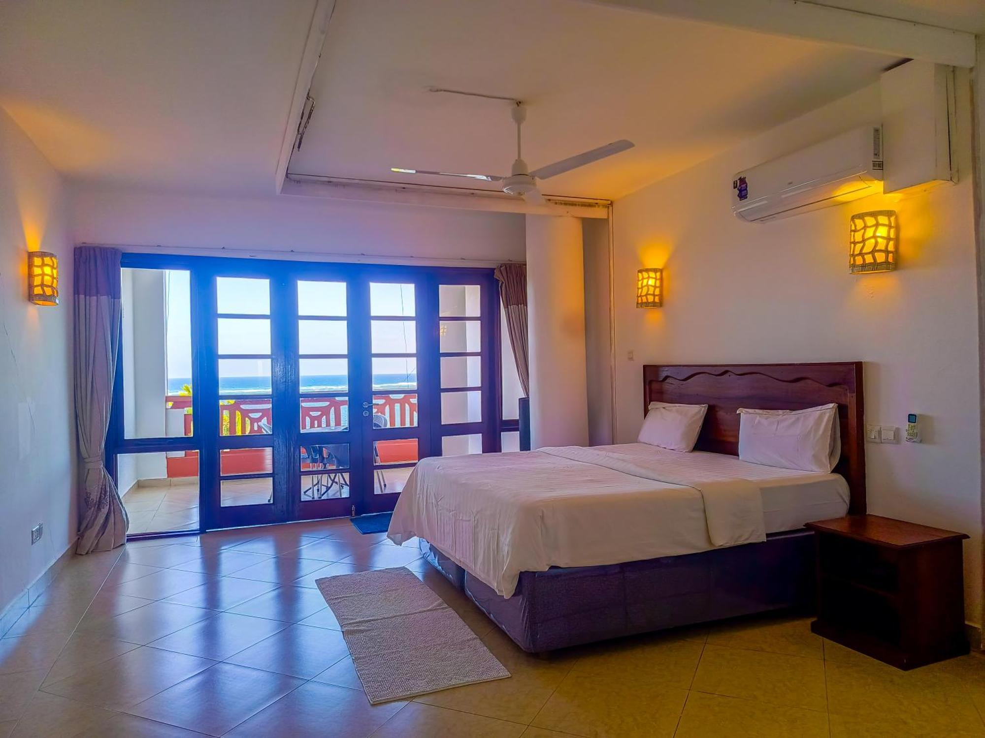 Ivory Beachfront Stays Mombasa Luaran gambar