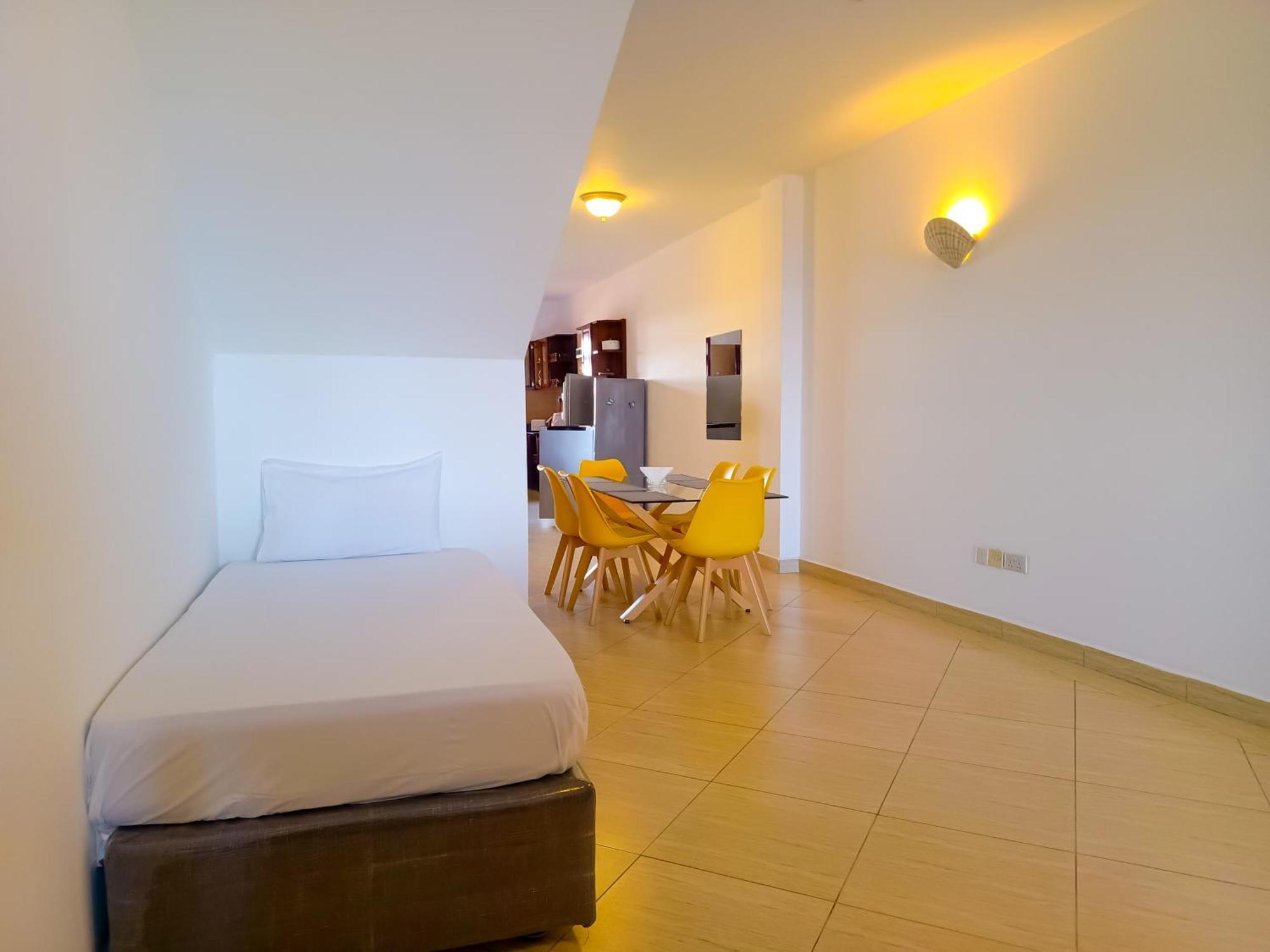 Ivory Beachfront Stays Mombasa Luaran gambar